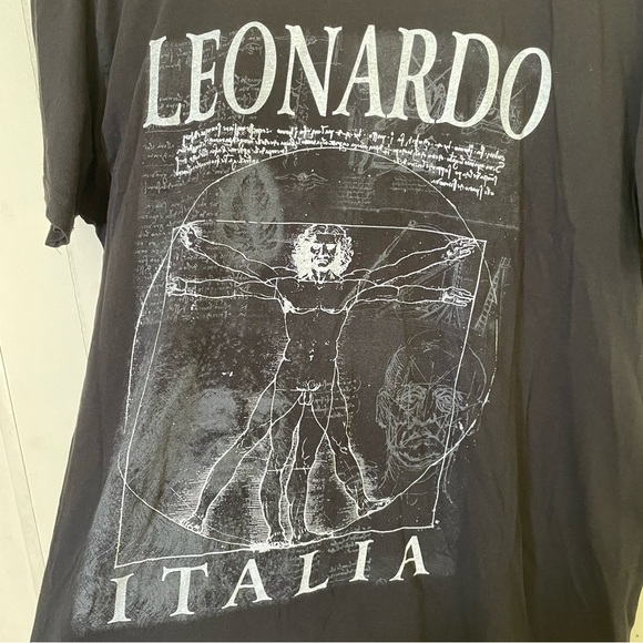 Vintage 90s Leonardo Da Vinci Vitruvian Man Black Shirt - Picture 2 of 5
